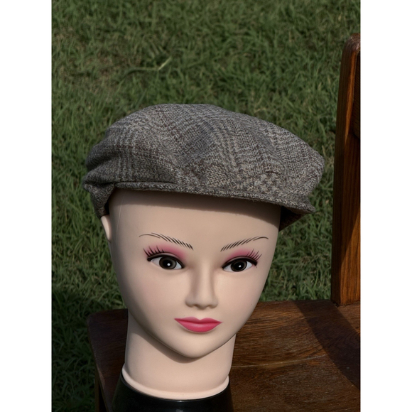 Totes Other - Vintage Totes Newsboy Cabbie Flat Cap Hat GREY Wool Blend Plaid MEDIUM